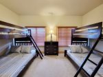 Lower Level Bedroom w/2 full beds on bottom 2 singles on top 